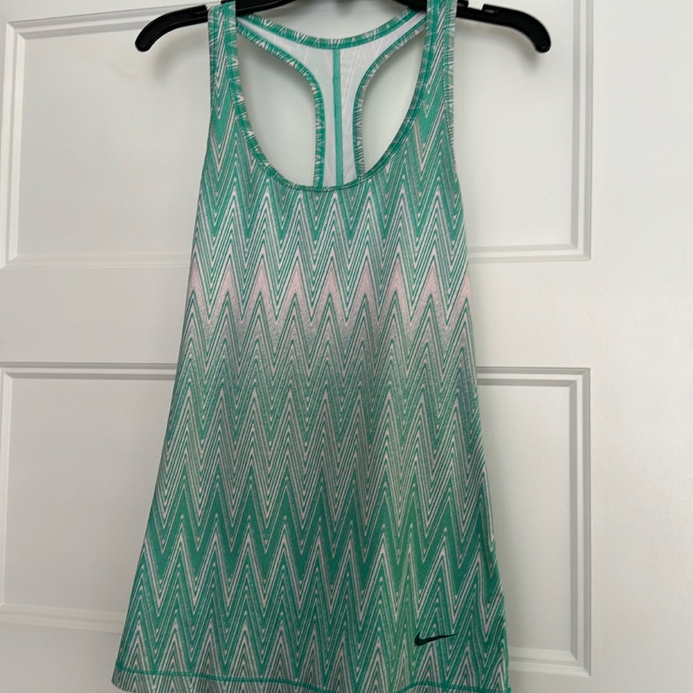 Nike racerback workout tank